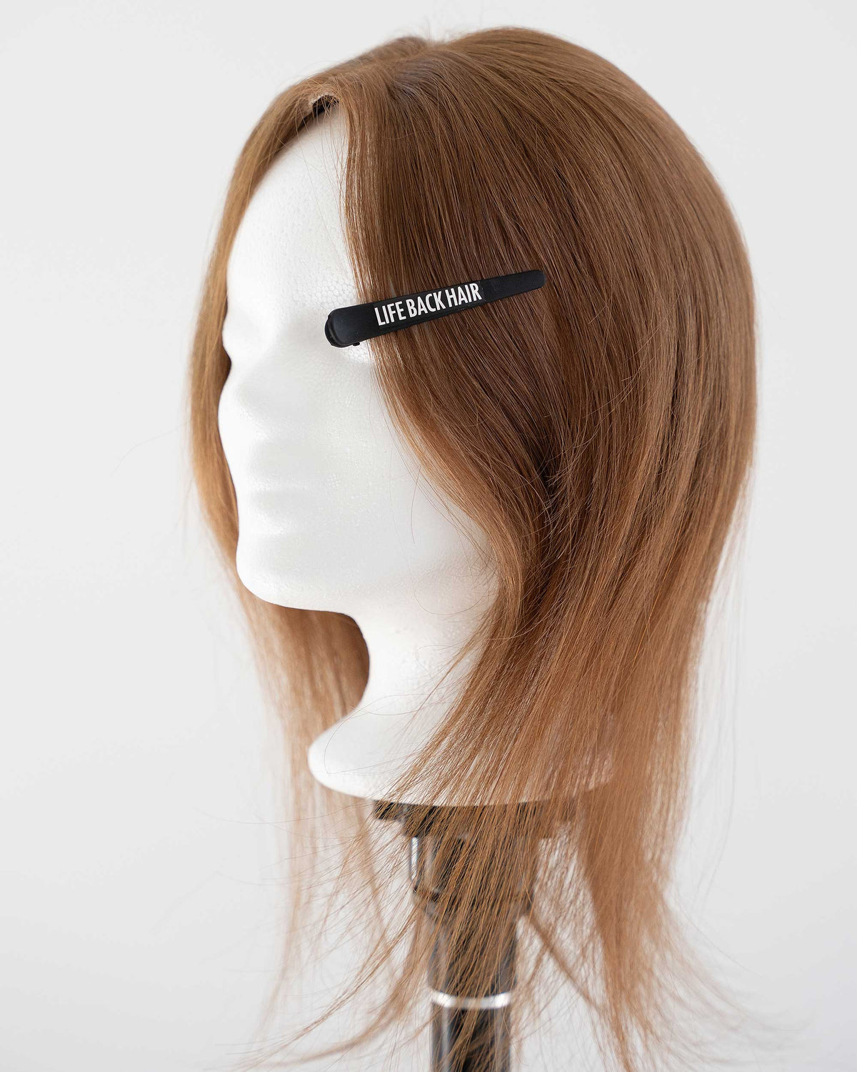 Lace Closure, getragen auf Kopfmodell, Gesamtansicht – Chestnut Brown