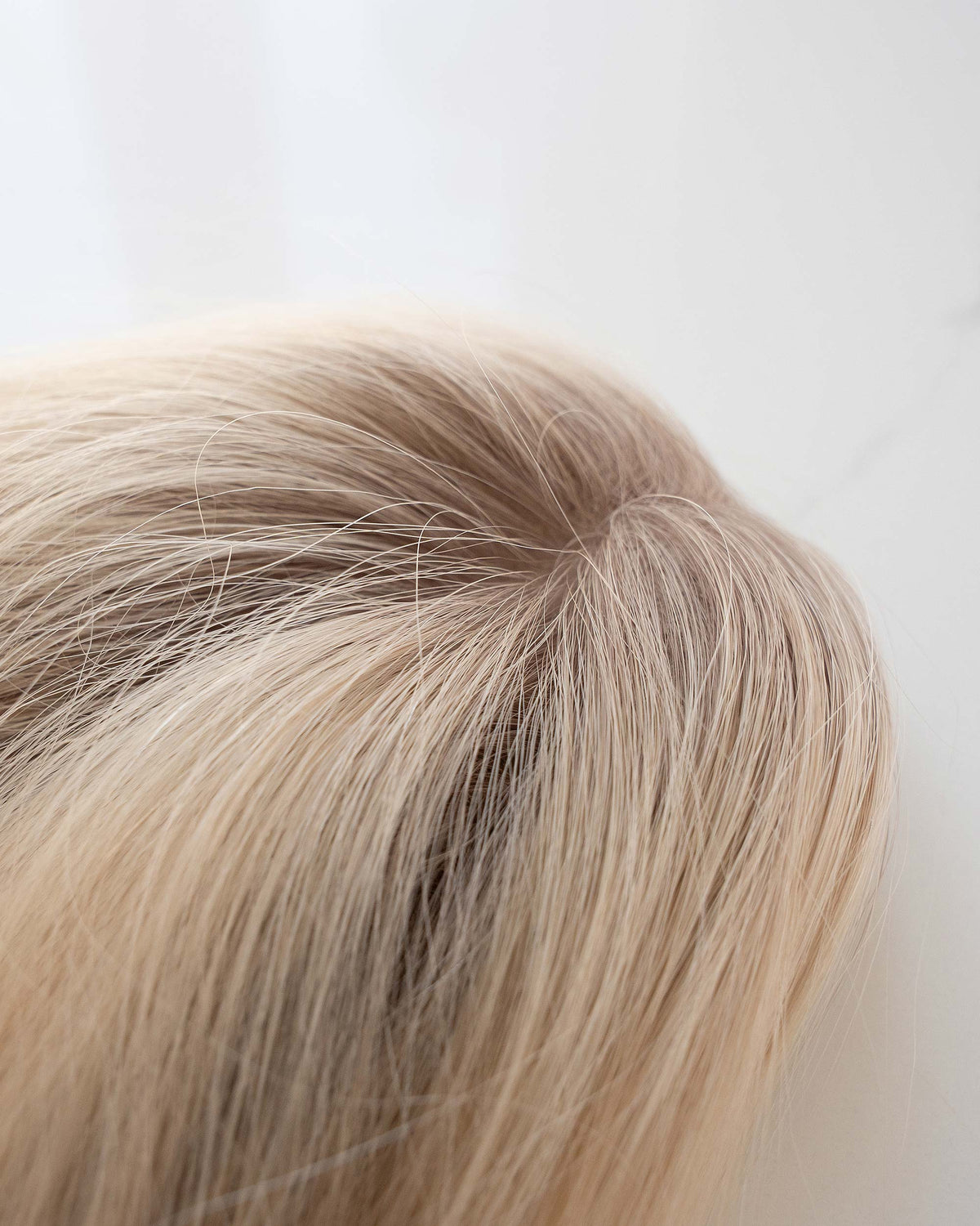 Lace Closure, Makroaufnahme des Ansatzbereichs – Pearl Ice Blonde