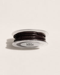 Micro-Ringe, Dose seitlich mit gestapelten Ringen – Dark Brown