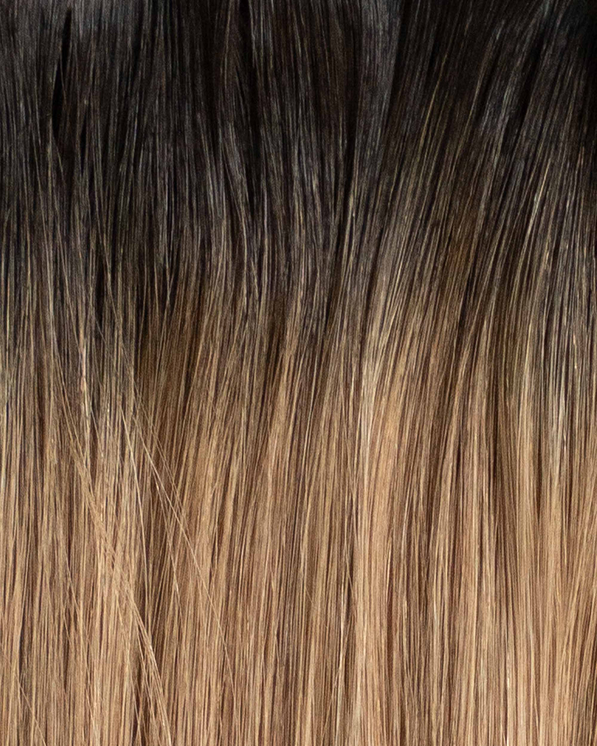 Premium Weft, Makroaufnahme der Farbstruktur – Caramel Latte
