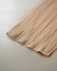 Premium Weft, Nahaufnahme der Haarspitzen – Champagne Blonde