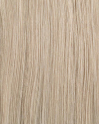 Premium Weft, Makroaufnahme der Farbstruktur – Icy Platinum Blonde